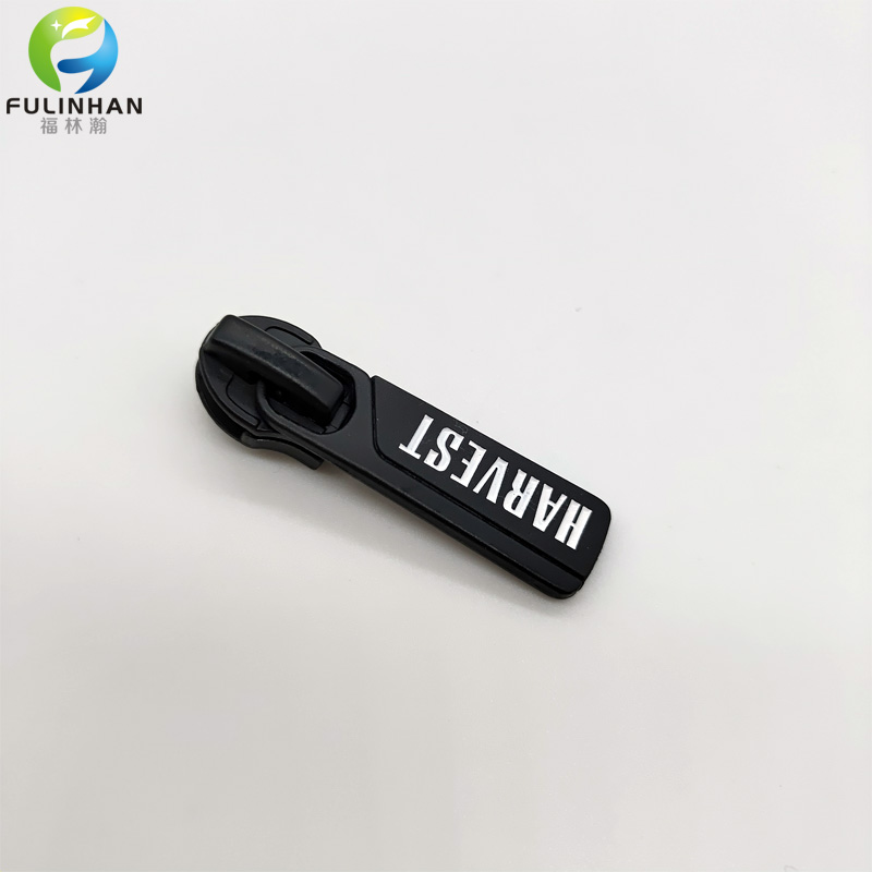 custom zipper slider manufacturers