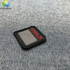 badge in gomma personalizzati realizzati in Cina